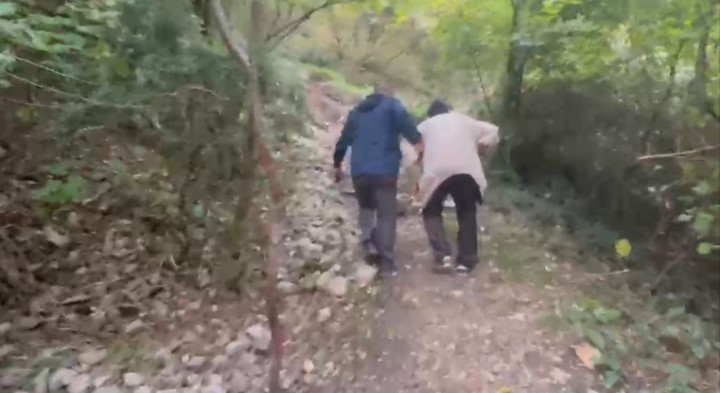 Uludağ’da mağarada yaşayan adamın hikâyesi mutlu sonla bitti;