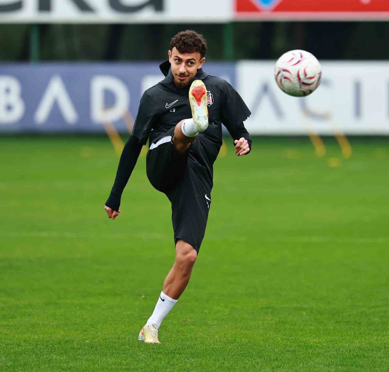 Beşiktaş, Kasımpaşa maçı hazırlıklarını tamamladı