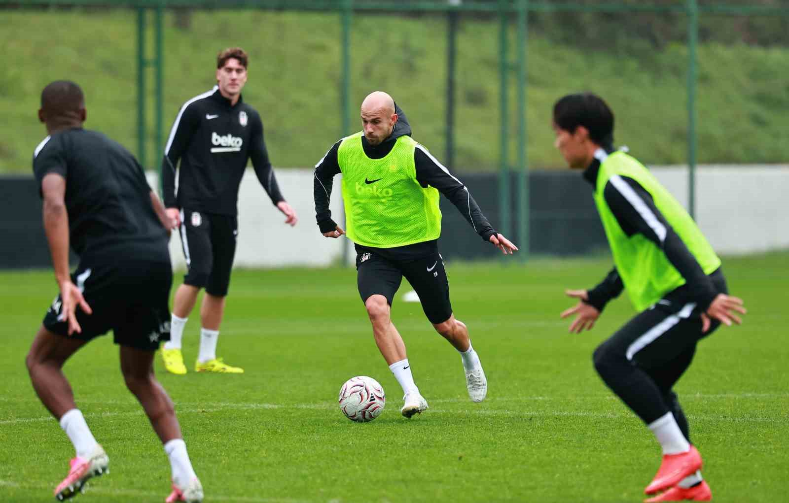 Beşiktaş, Kasımpaşa maçı hazırlıklarını tamamladı