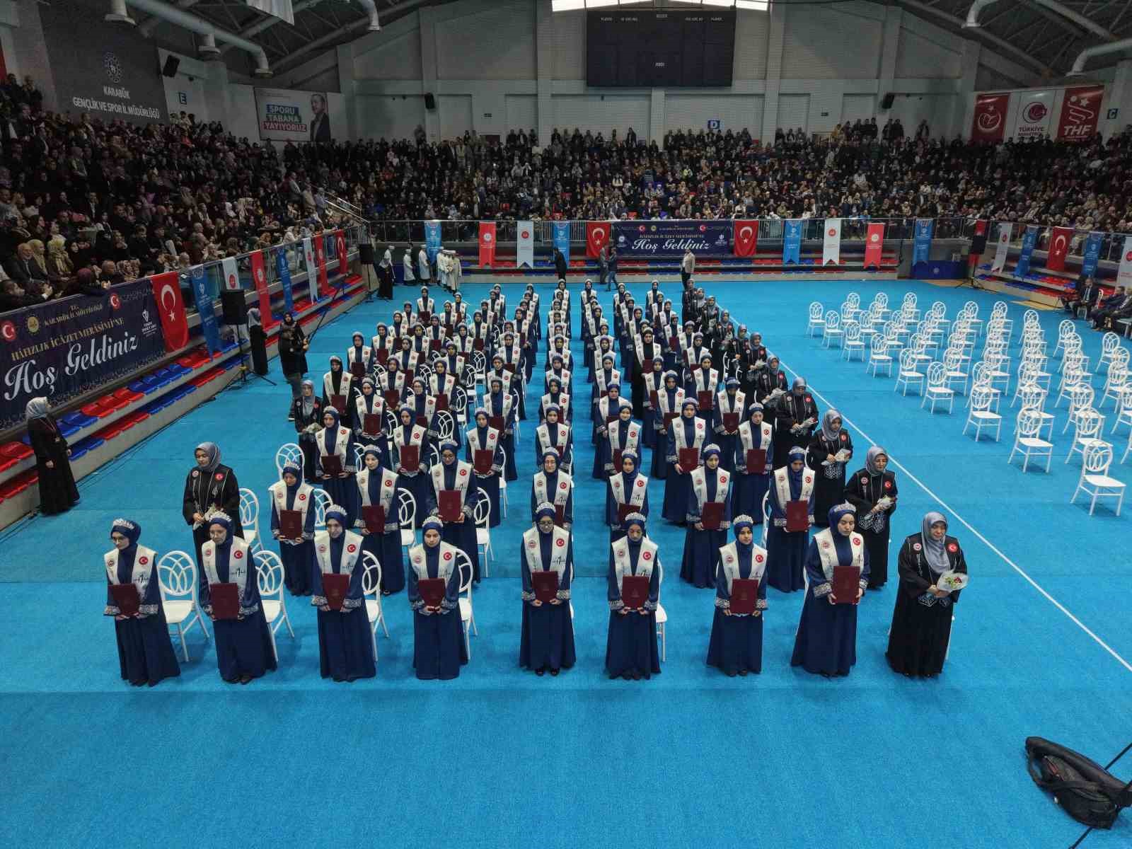 Karabük’te 150 öğrenci hafızlık icazeti aldı
