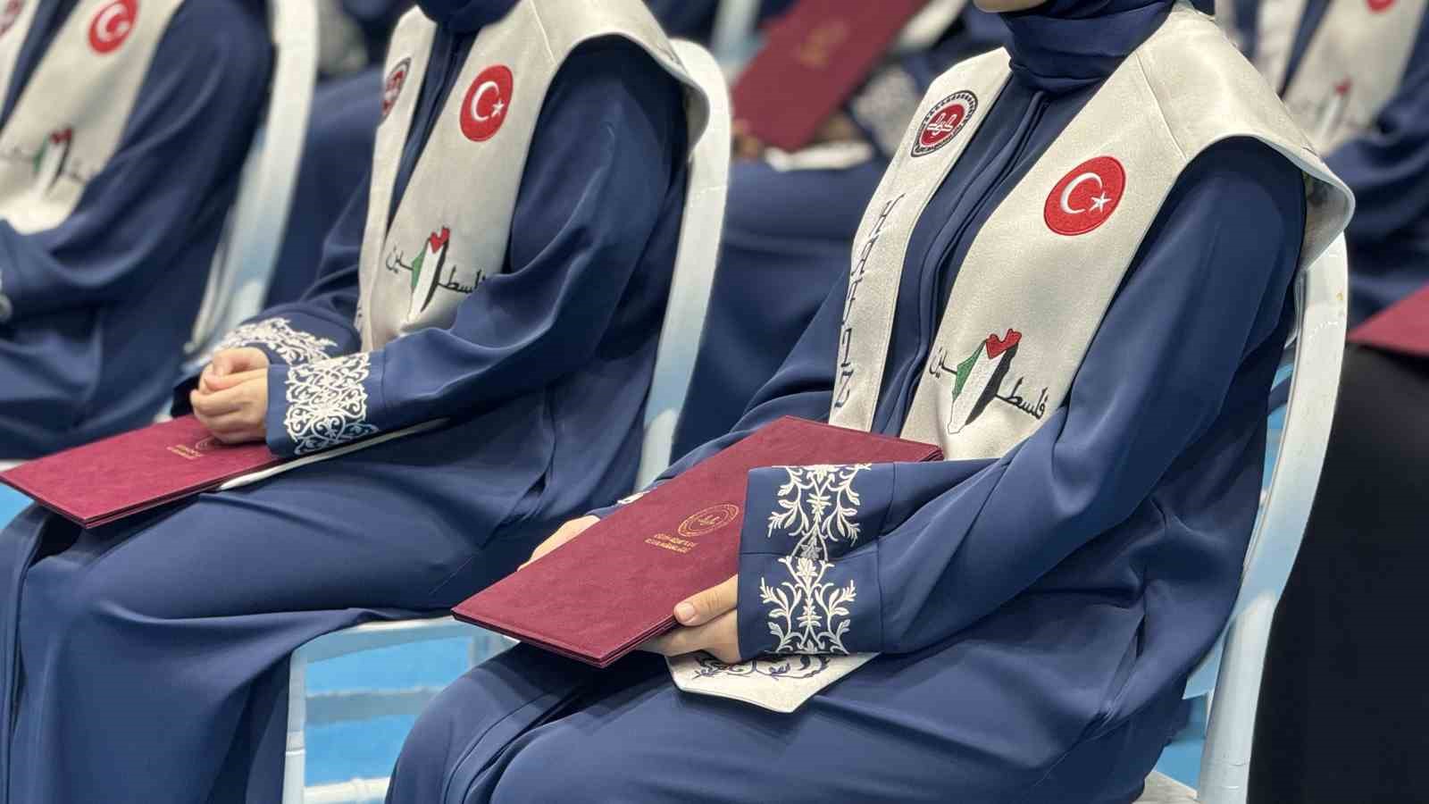 Karabük’te 150 öğrenci hafızlık icazeti aldı