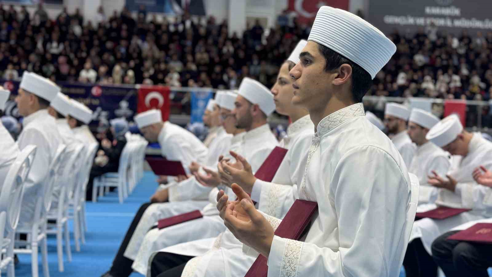 Karabük’te 150 öğrenci hafızlık icazeti aldı