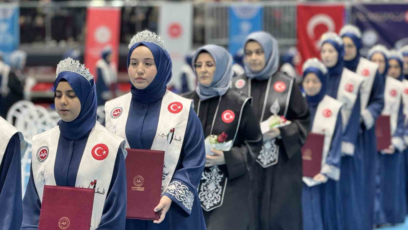 Karabük’te 150 öğrenci hafızlık icazeti aldı