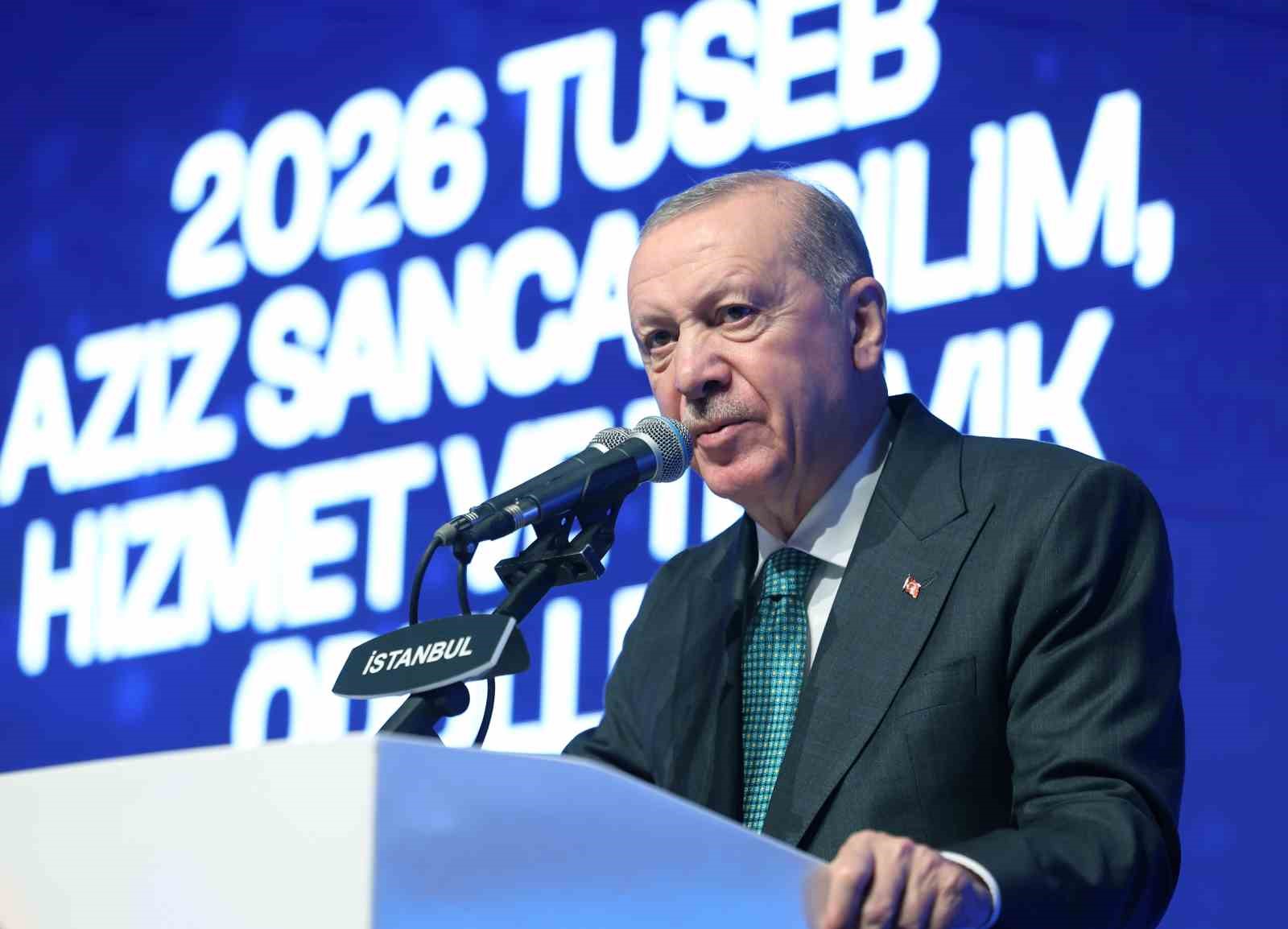 Cumhurbaşkanı Erdoğan: "Sağlıkta zirveye oynamayı sürdüreceğiz"