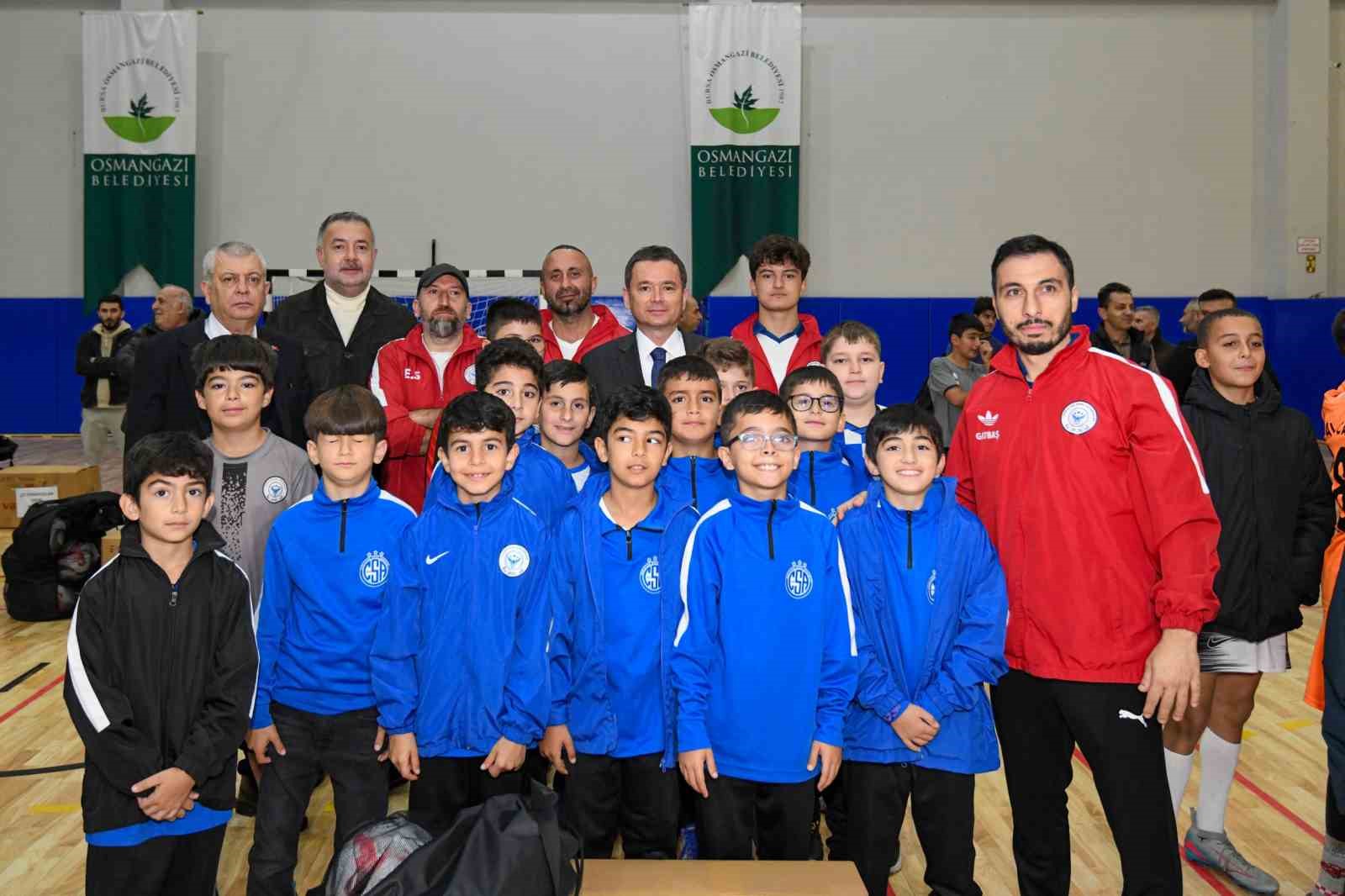 Osmangazi Belediyesi’nden amatör spor kulüplerine büyük destek
