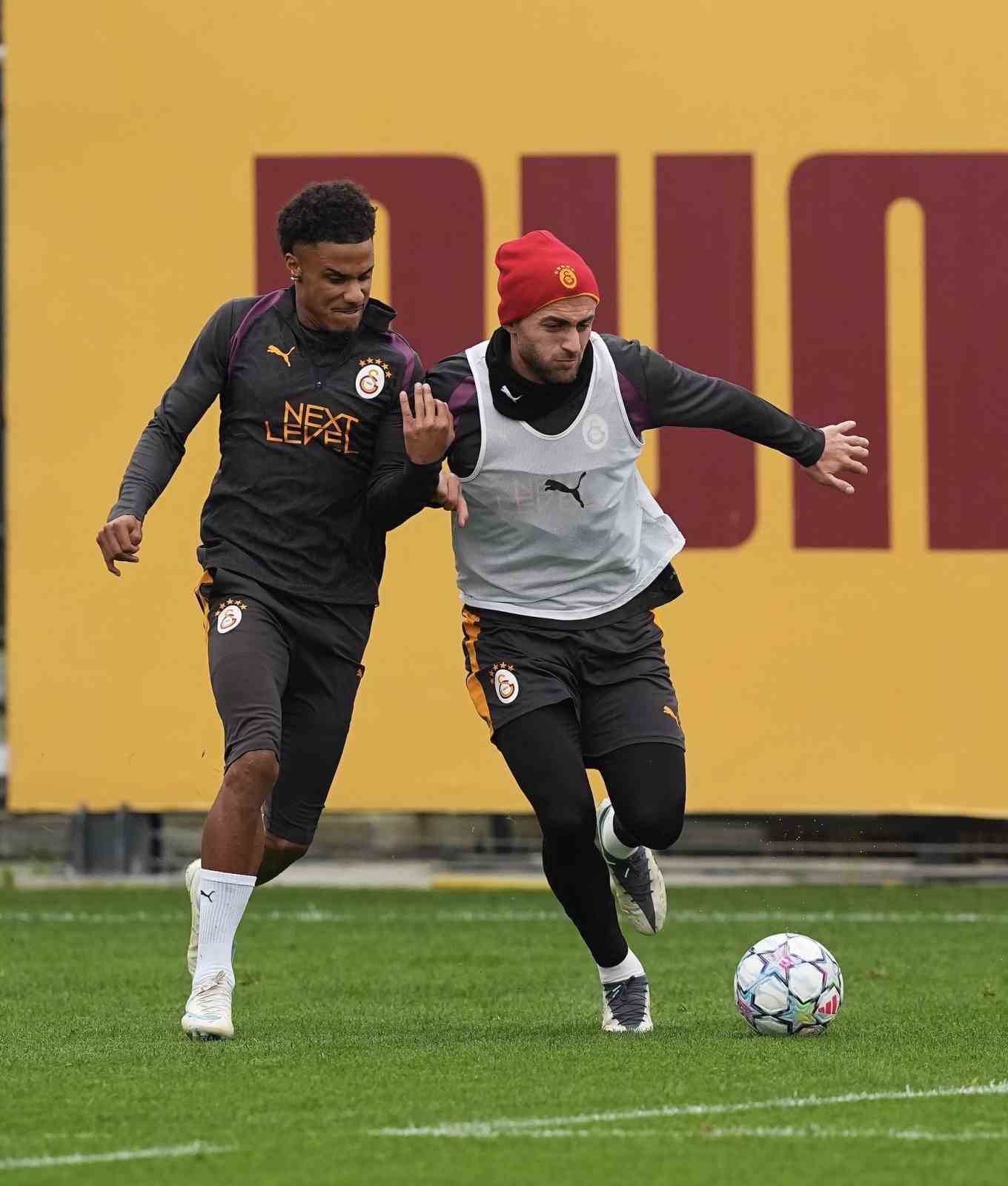 Galatasaray, Stuttgart maçı hazırlıklarına başladı