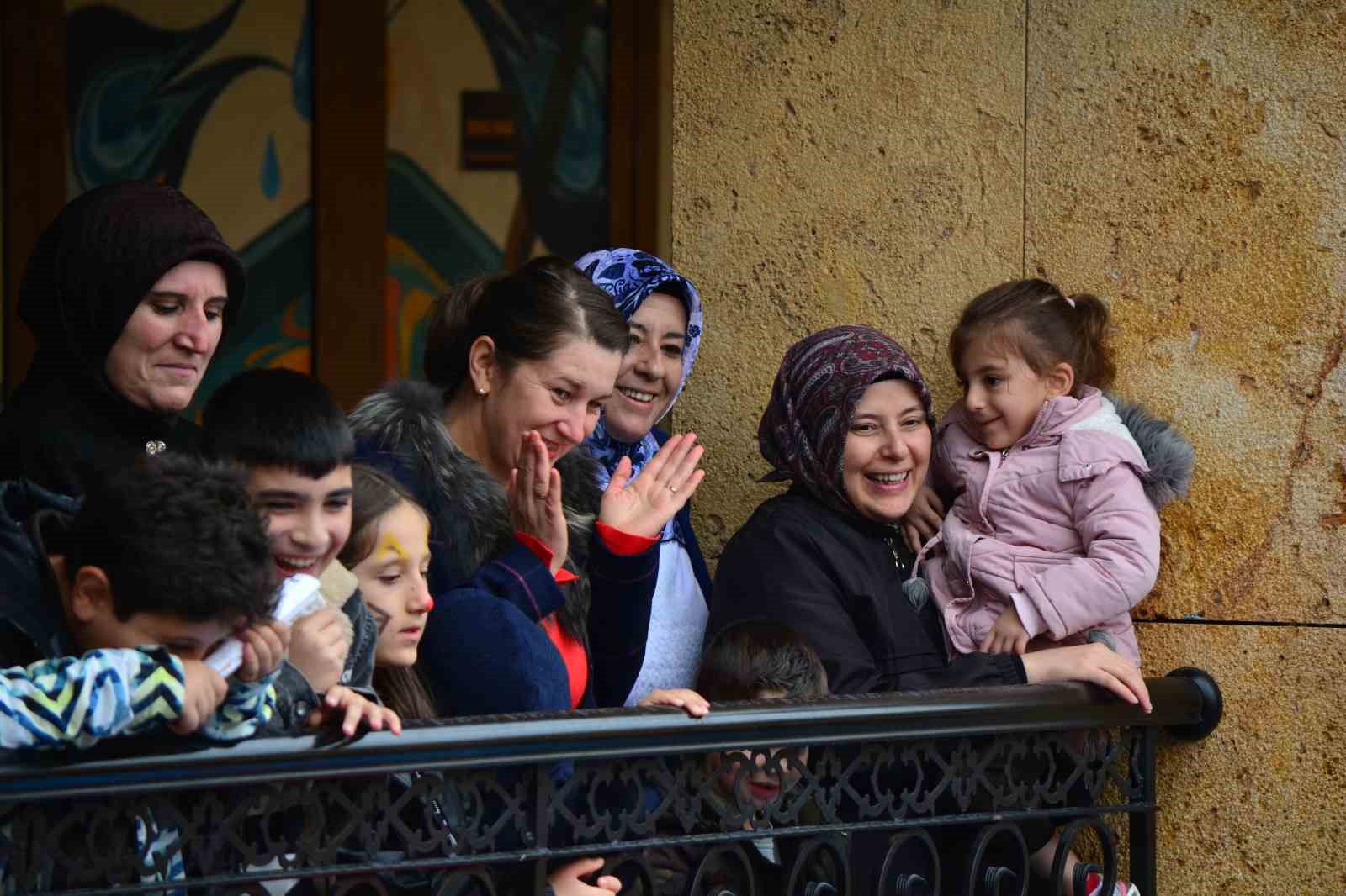 Çorum’da aile yaşam merkezinin kuruluş yıldönümü çocuk şenliğiyle kutlandı