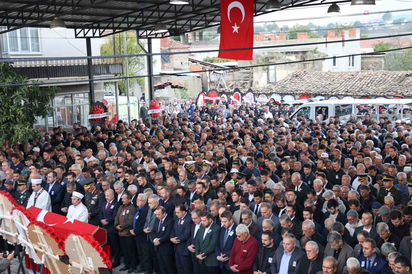 Şehit Yusuf Sait Ünlü memleketi Aydın’da toprağa verildi