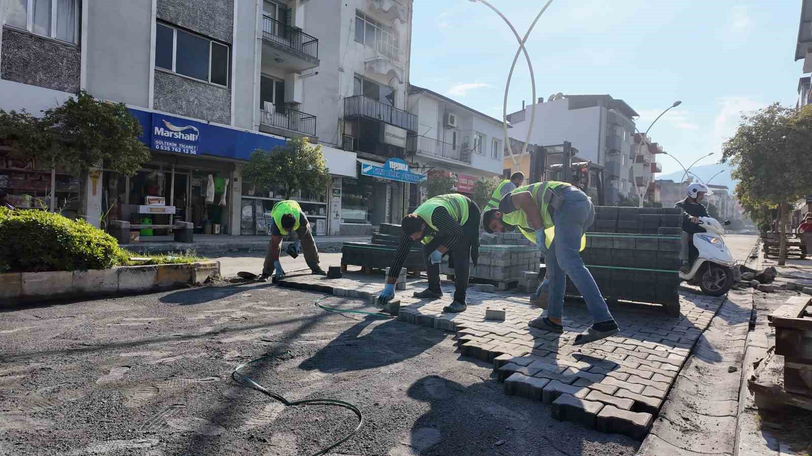 Söke devam eden projelerle yenileniyor