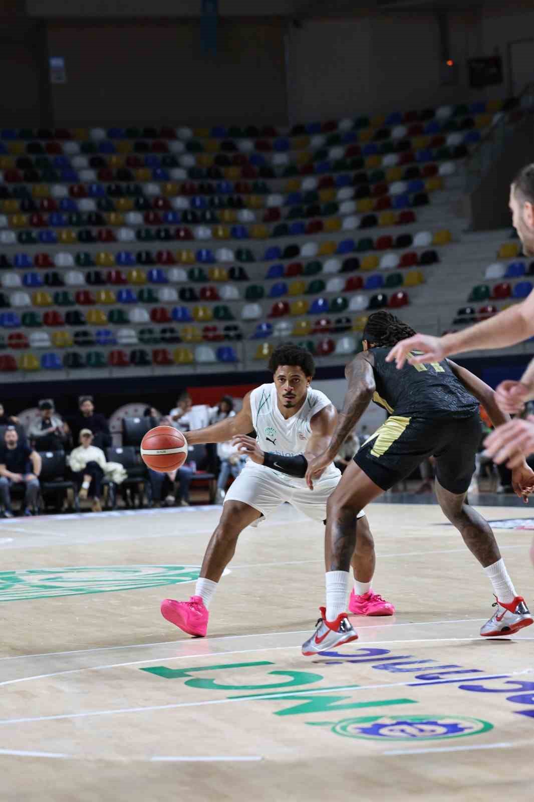 Basketbol Süper Ligi: Körfez Basket: 86 - Trabzonspor: 94