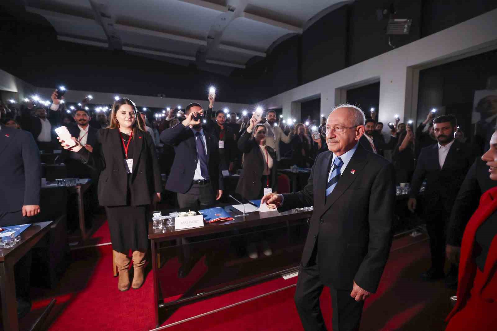 CHP Genel Başkanı Kılıçdaroğlu: "Kendi ülkemizde dünyaya meydan okuyabilecek altyapıyı oluşturmak bizim görevimiz olmalı"