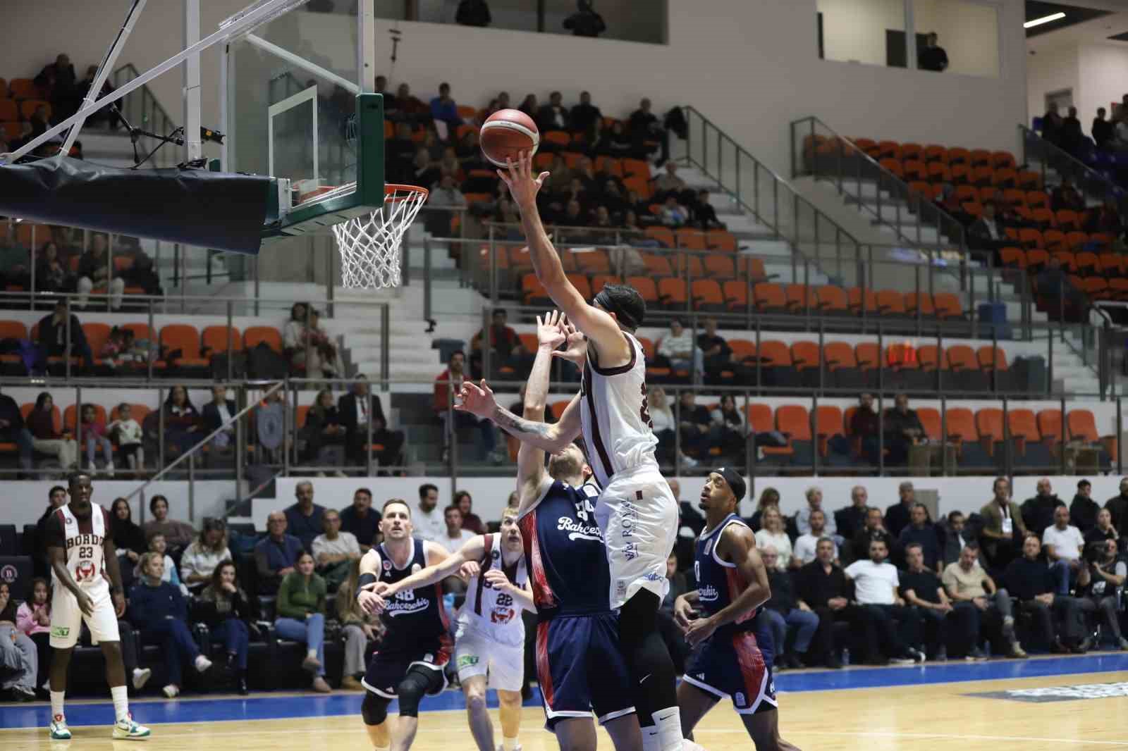 Türkiye Sigorta Basketbol Süper Ligi: Bordo Basketbol: 103 - Bahçeşehir Koleji: 88