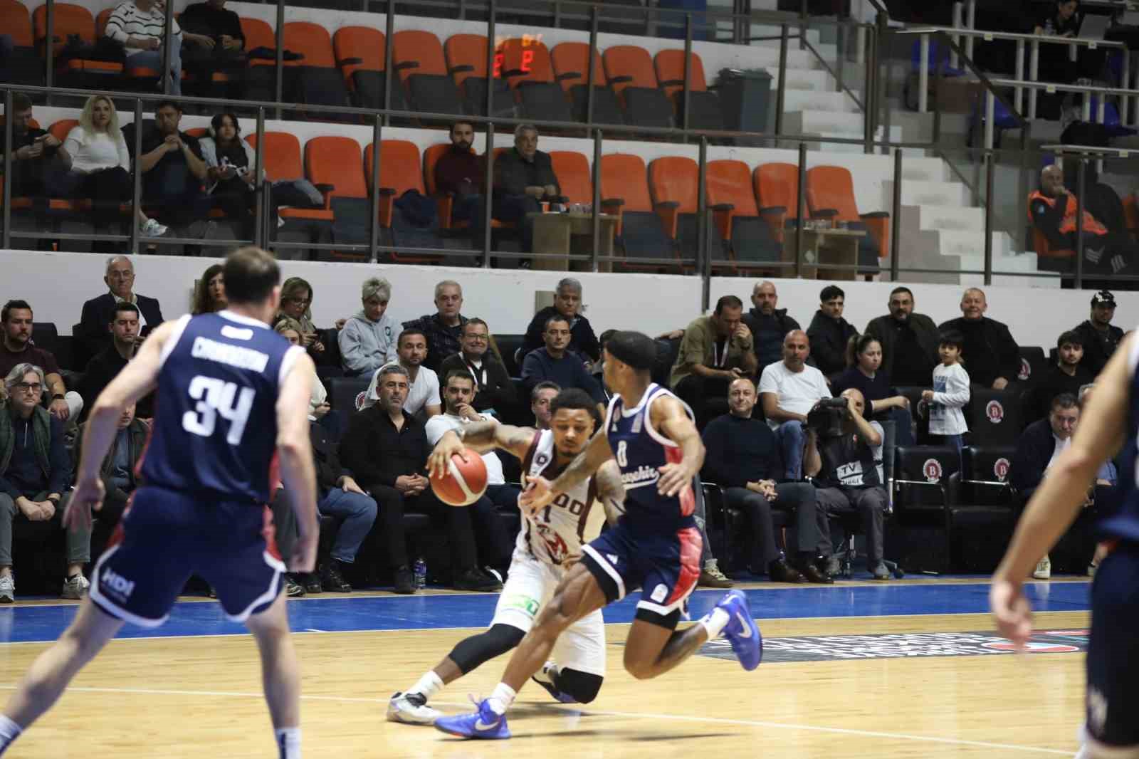 Türkiye Sigorta Basketbol Süper Ligi: Bordo Basketbol: 103 - Bahçeşehir Koleji: 88