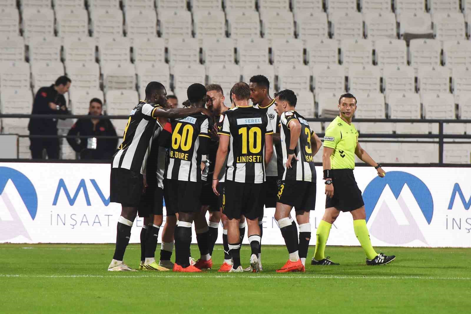 Trendyol 1. Lig: Manisa FK: 2 - Batman Petrolspor: 1