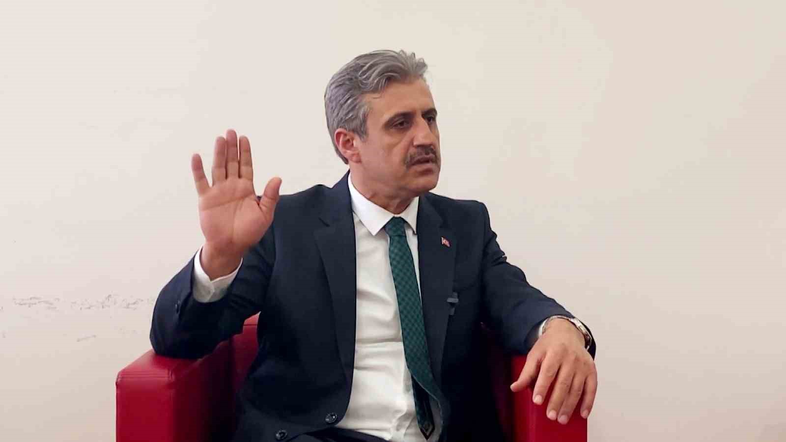 CELAL KÖSE : BOZOKSPORU ALMAYAN DA VERMEYEN DE NAMERTTİR