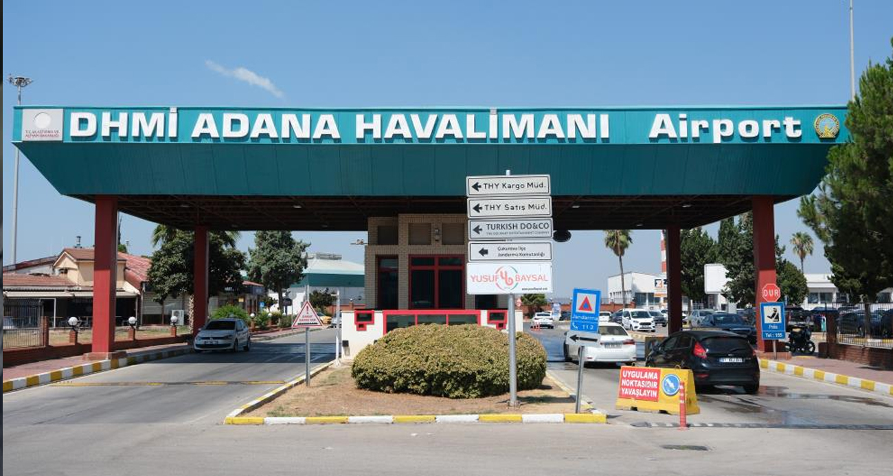 ADANA’DA VATANDAŞLAR HAVALİMANININ YOLCU UÇUŞUNA KAPATILMASINI İSTEMİYOR 