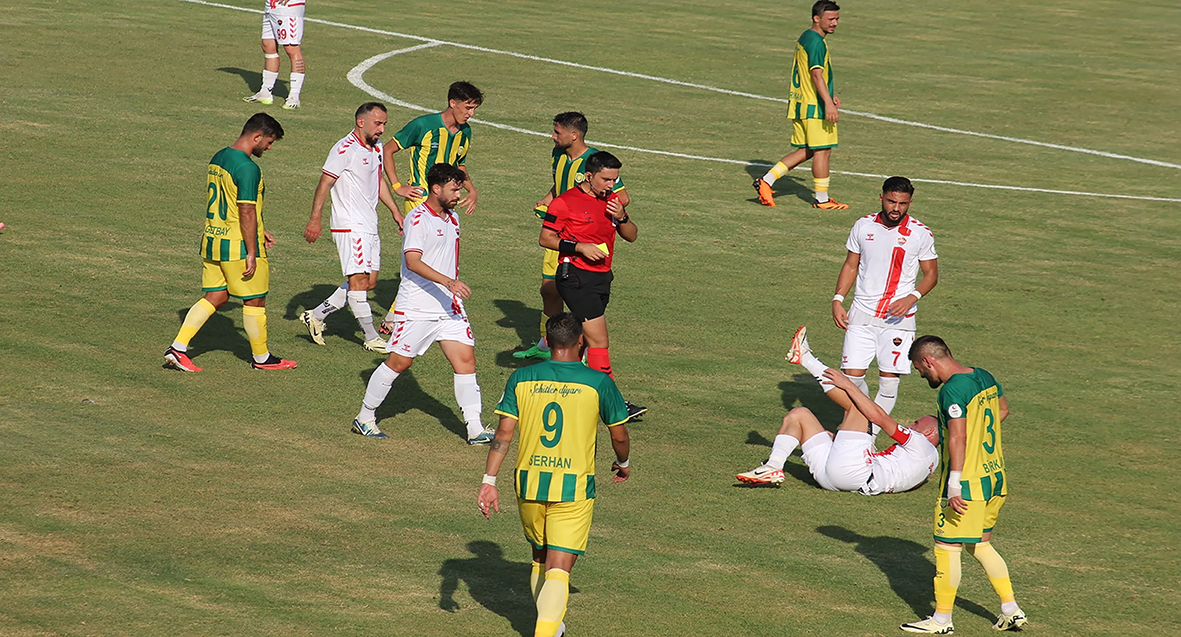 OSMANİYESPOR’U YENEMEYEN BOZOKSPOR PUANLARI PAYLAŞTI : 1-1